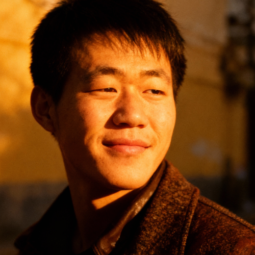 胶片人像风格-即梦提示词